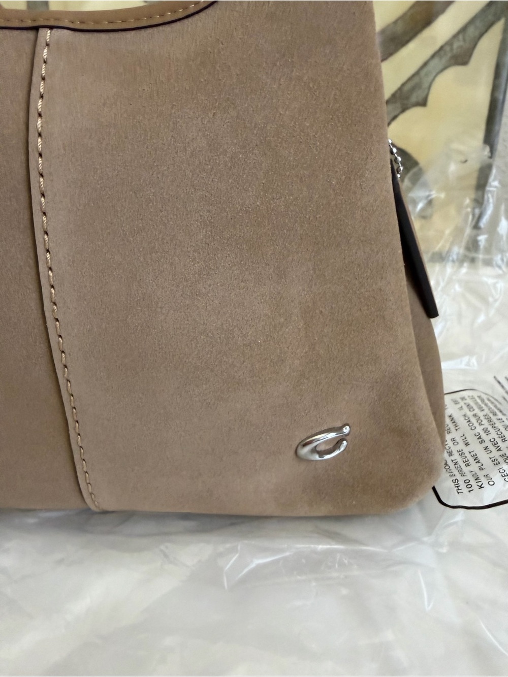 Coach Peanut  Suede Lana 23 Satchel NWT HTF - Picture 4 of 17